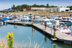 MARINA PONTOON